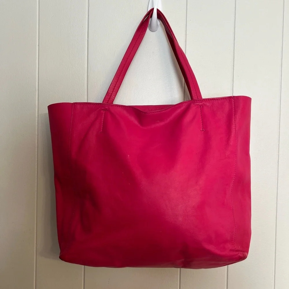 CELINE Horizontalkava Tote‎ Bag Pink Leather 100% authentic